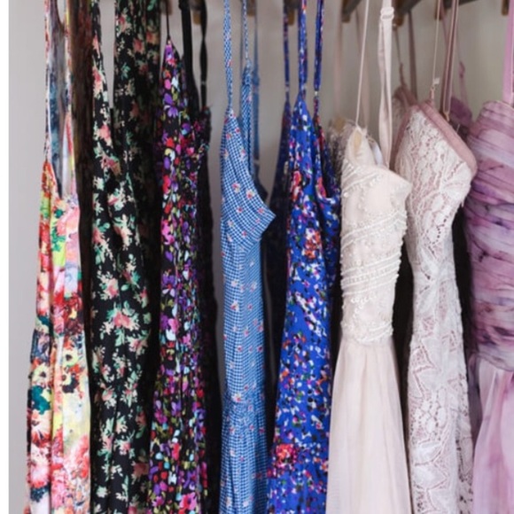 Mystery Bundle • Closet Clean Out Sale - Picture 5 of 8